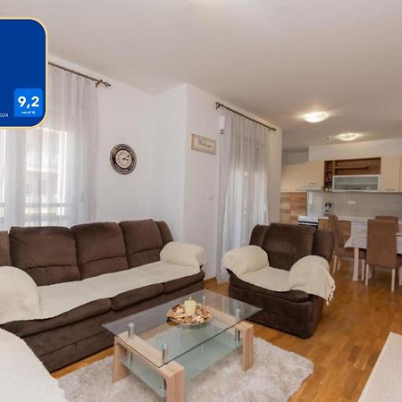 City Compass Apartment 2 포드고리차 외부 사진